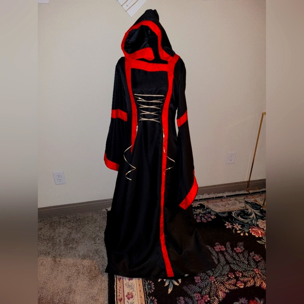 Red and Black Cloak Costume Cosplay
